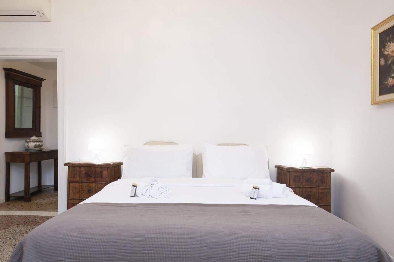 Residence Santa Marta By Halldis Venise Extérieur photo