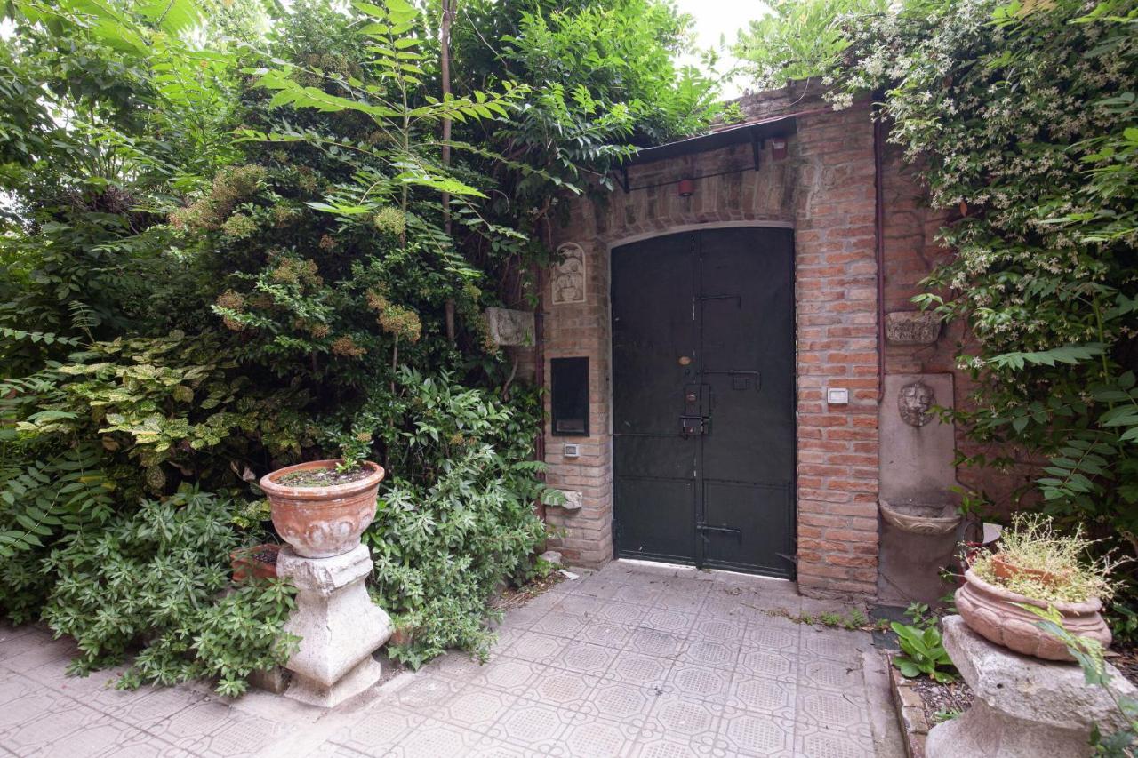 Residence Santa Marta By Halldis Venise Extérieur photo