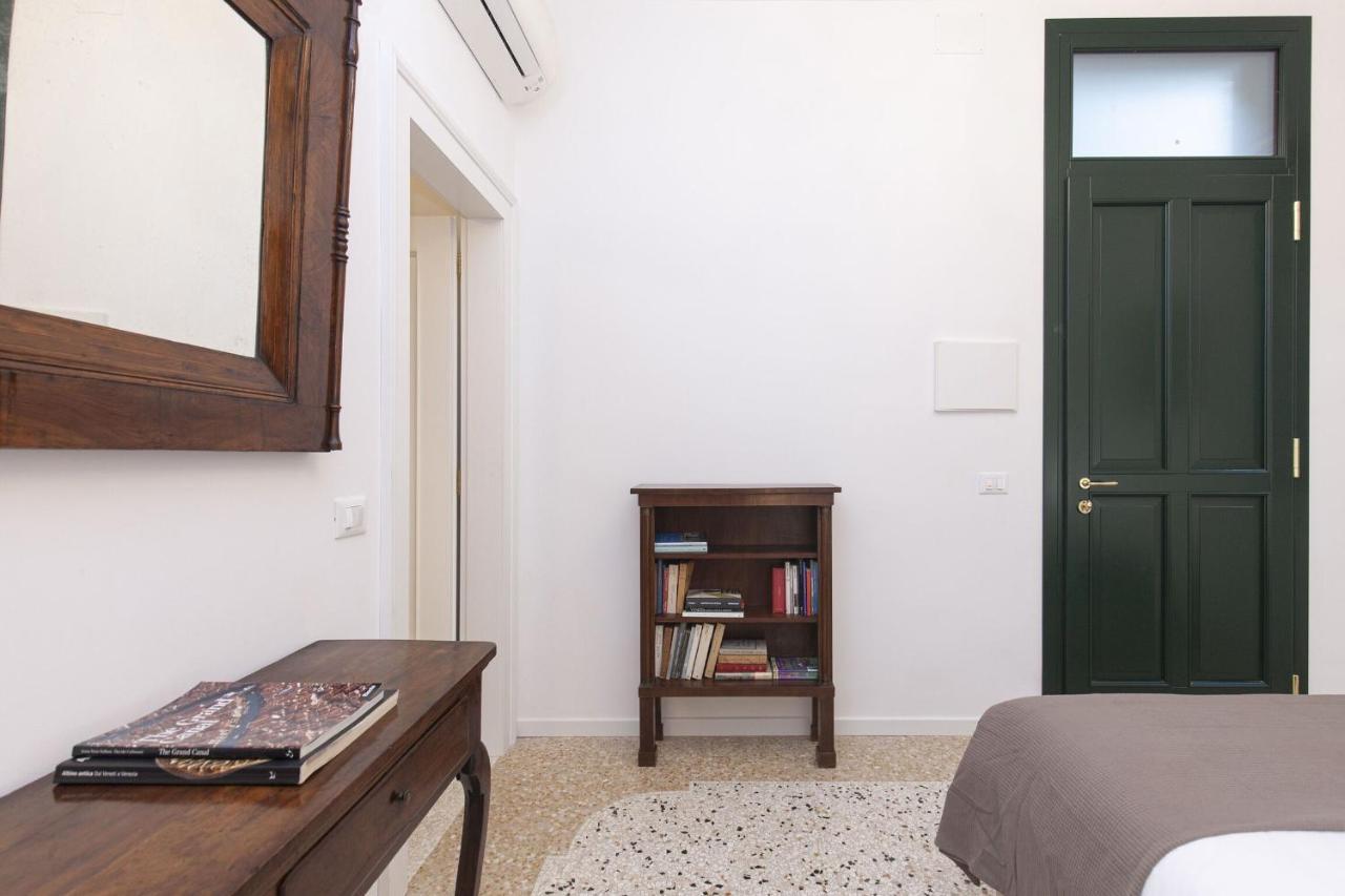 Residence Santa Marta By Halldis Venise Extérieur photo